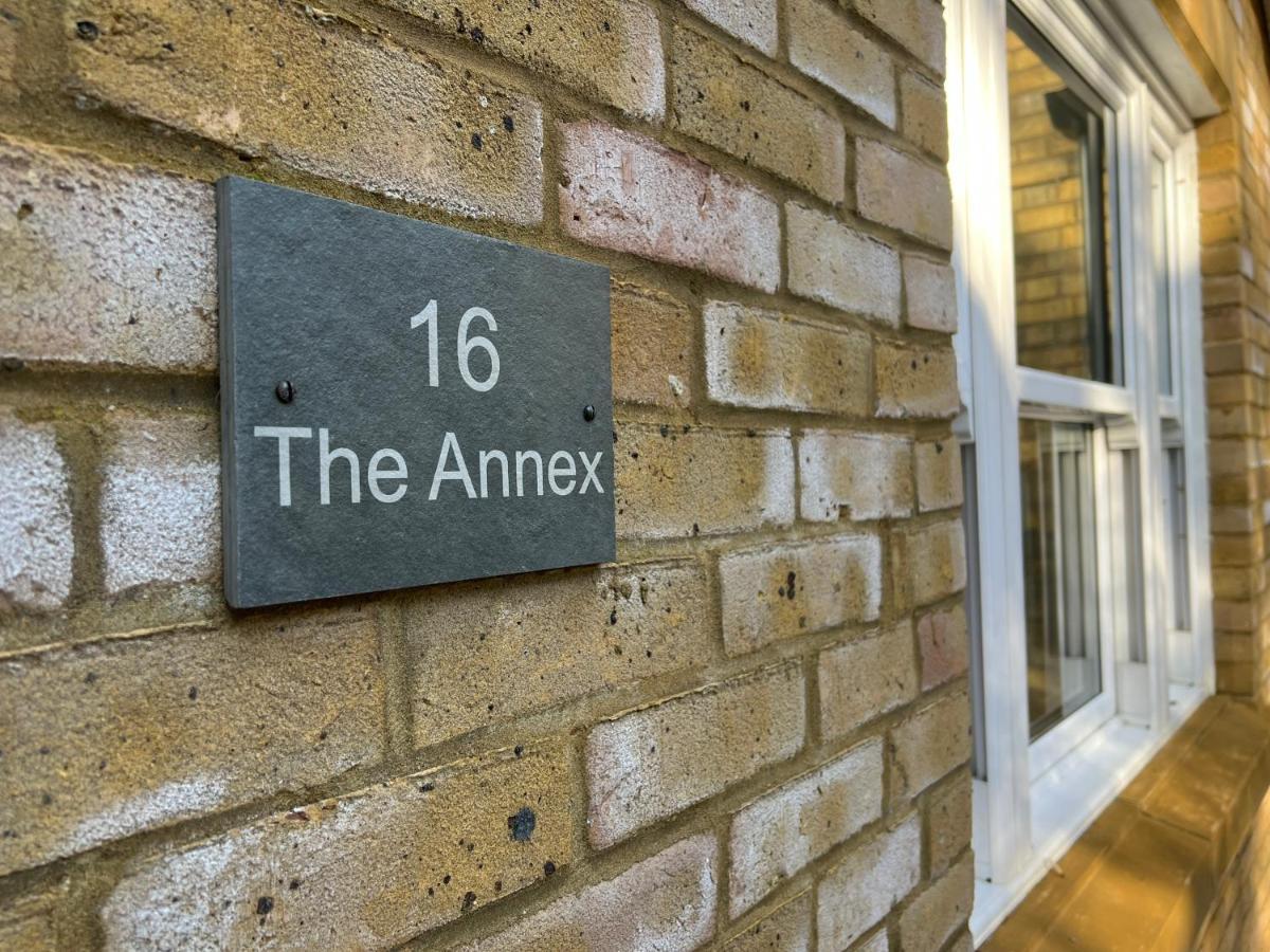 Cosy Hillside Annex Appartement Stanwick  Buitenkant foto